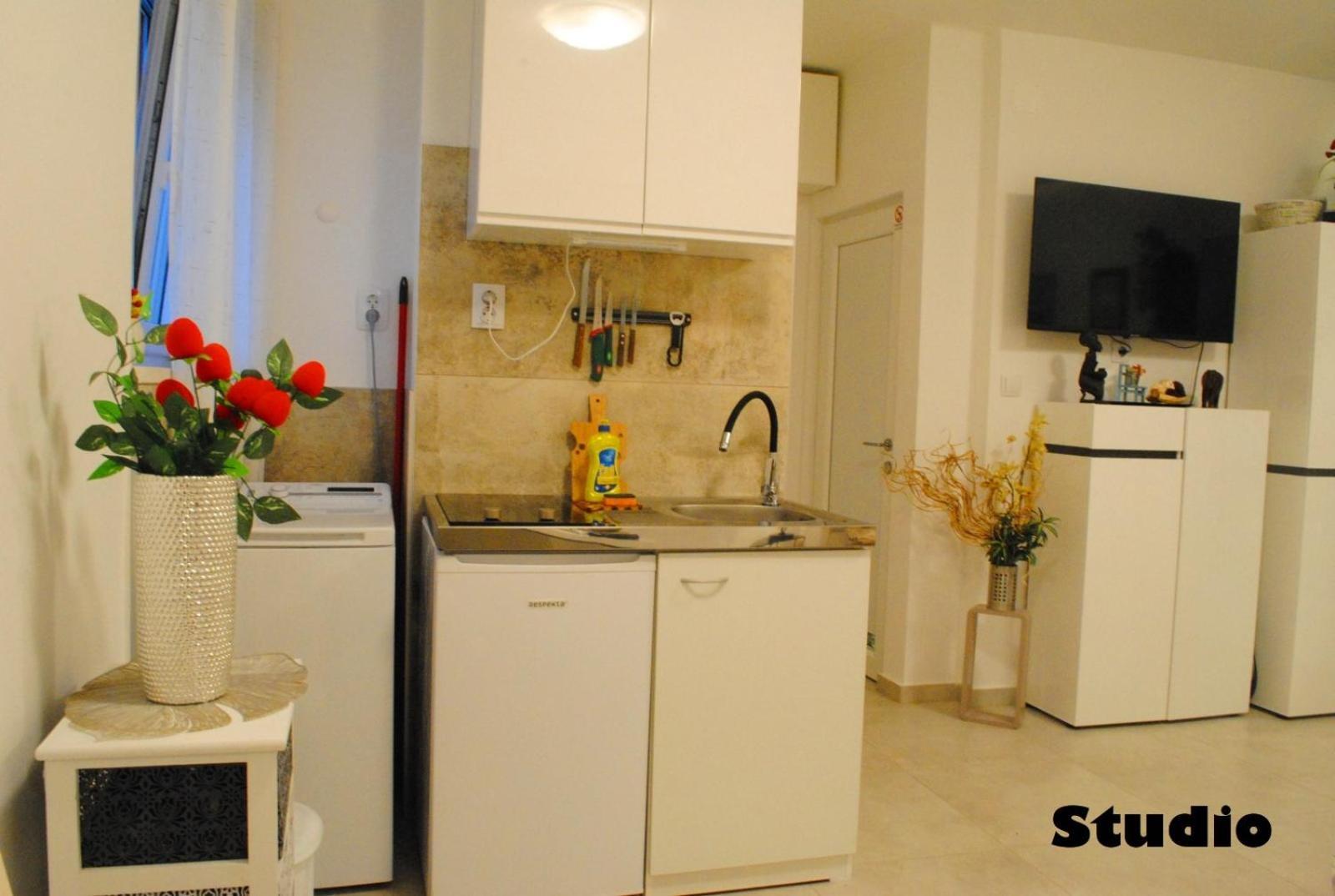 Sunshower Apartment And Studio Split Extérieur photo