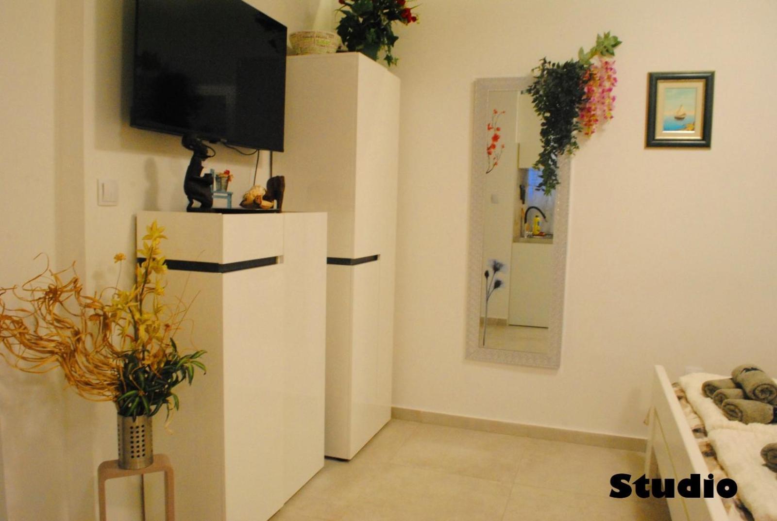 Sunshower Apartment And Studio Split Extérieur photo