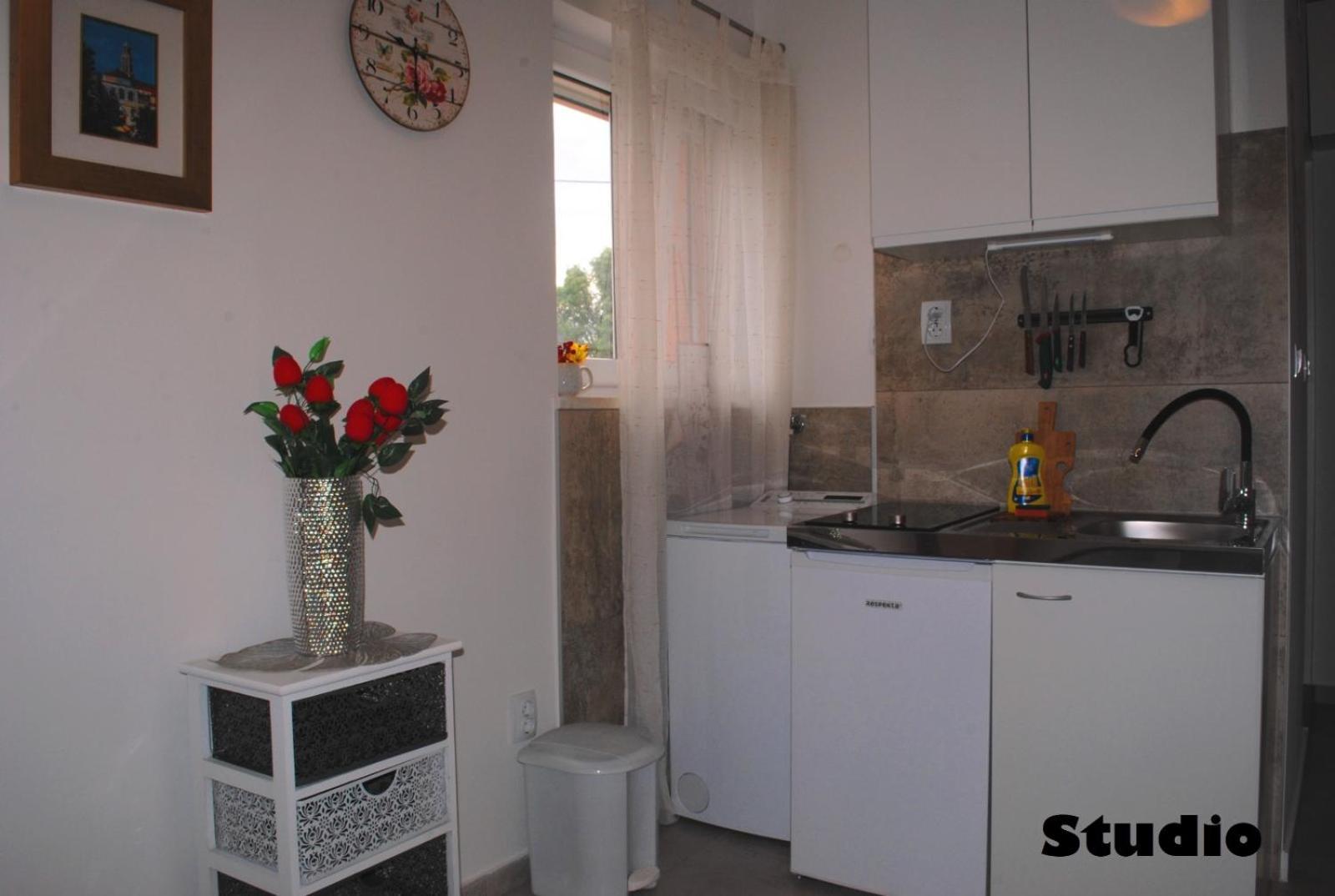 Sunshower Apartment And Studio Split Extérieur photo